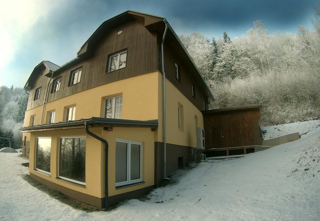 Eliska Apartment